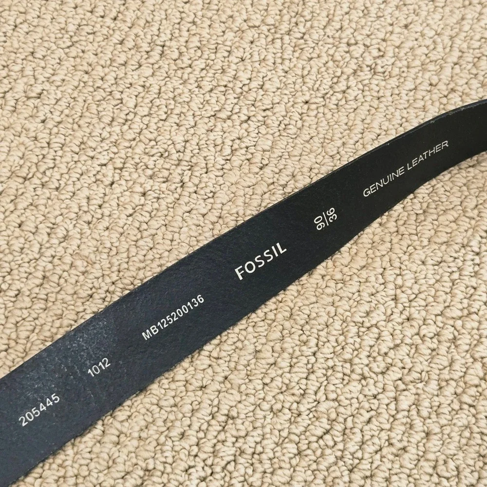 Fossil Belt‎ Mens Size 36 Black Leather Pebbled Silver Buckle 1.5